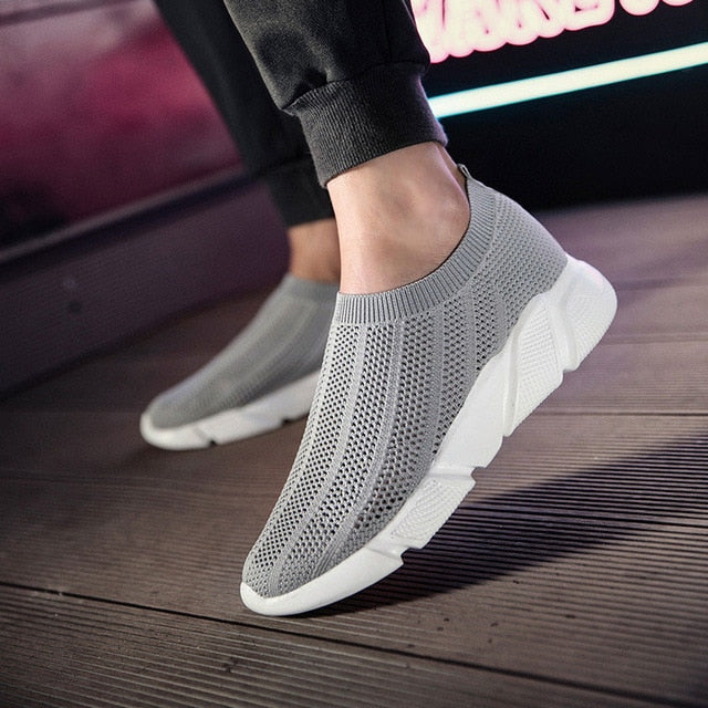 MWY Breathable Hollow Couple Socks Shoes Trendy Men Casual Shoes Chaussures  Homme Loafers Men Comfortable Sneakers Male Shoes