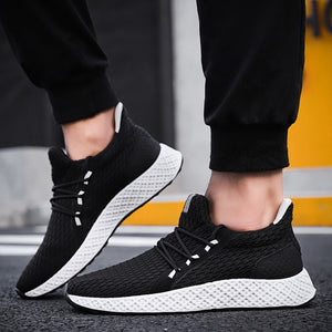 Men Sneakers Black Mesh Breathable Running Sport Shoes Male Lace Up Wear-resistant Men Low Athletic Sneakers zapatillas hombre