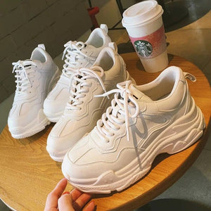 2019 New Warm White Women Sneakers Fashion Thick Bottom Womens Platform Sneakers Autumn Winter Casual Shoes Zapatos De Mujer