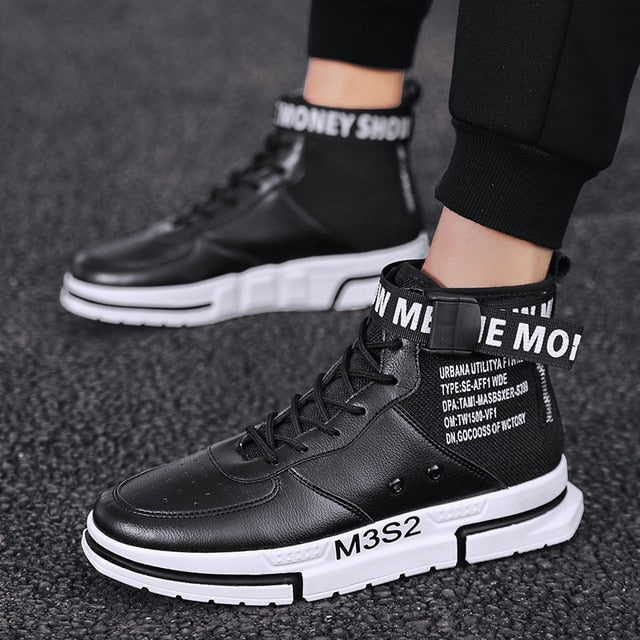 Brand Sneakers Men Casual Shoes For Man Sneaker Trend Luxury Luminous Unisex Shoes Men Trend Flats Shoes Zapatillas Hombre New